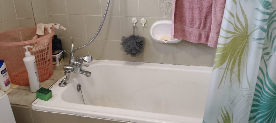 1 Bedroom Property for Sale in Glenlilly Western Cape